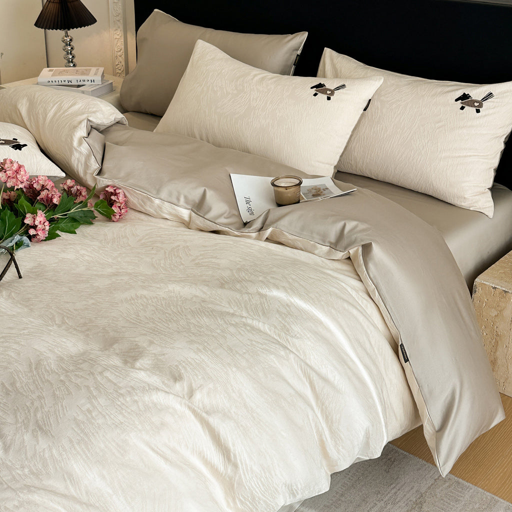 1000TC Artisanal Equestrian Pony Jacquard Fitted Suite: Includes Complimentary Mulberry Silk Insert