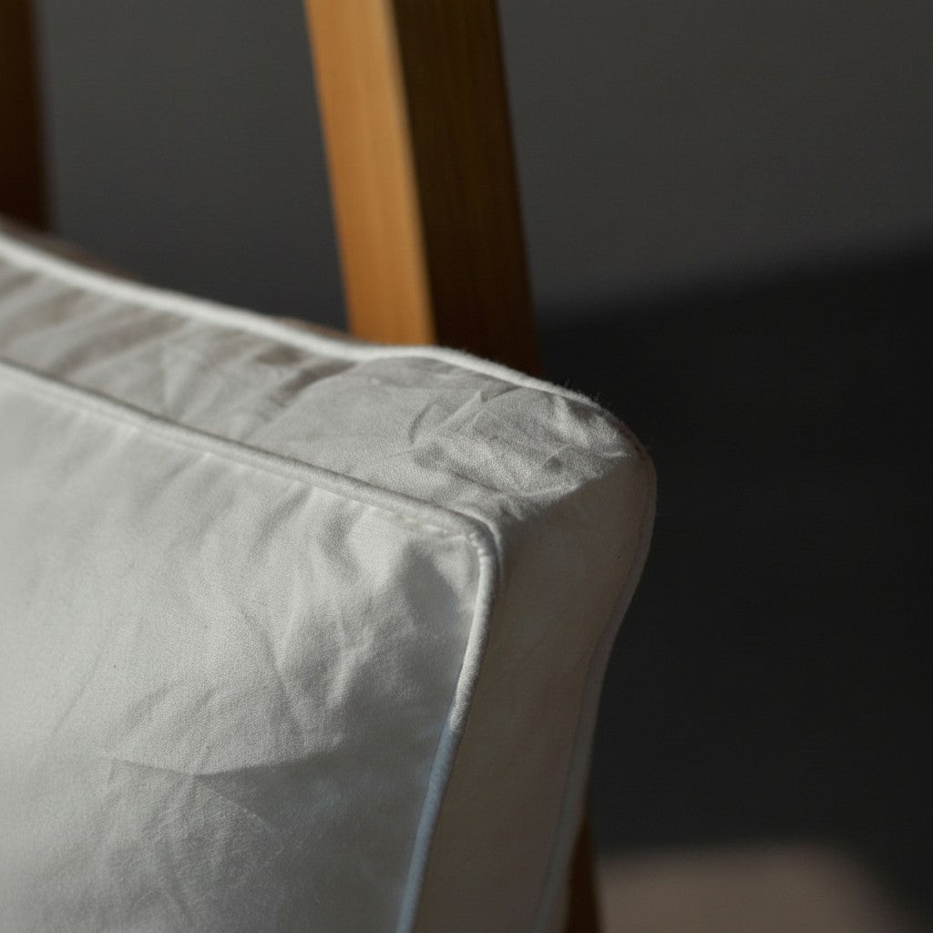 High-Resilience Silent Microfiber Pillow: Gusseted Core Support