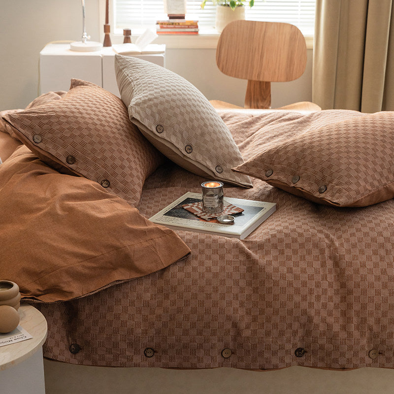 300TC Washed Cotton Checkerboard Jacquard Flat Suite: Includes Complimentary Mulberry Silk Insert