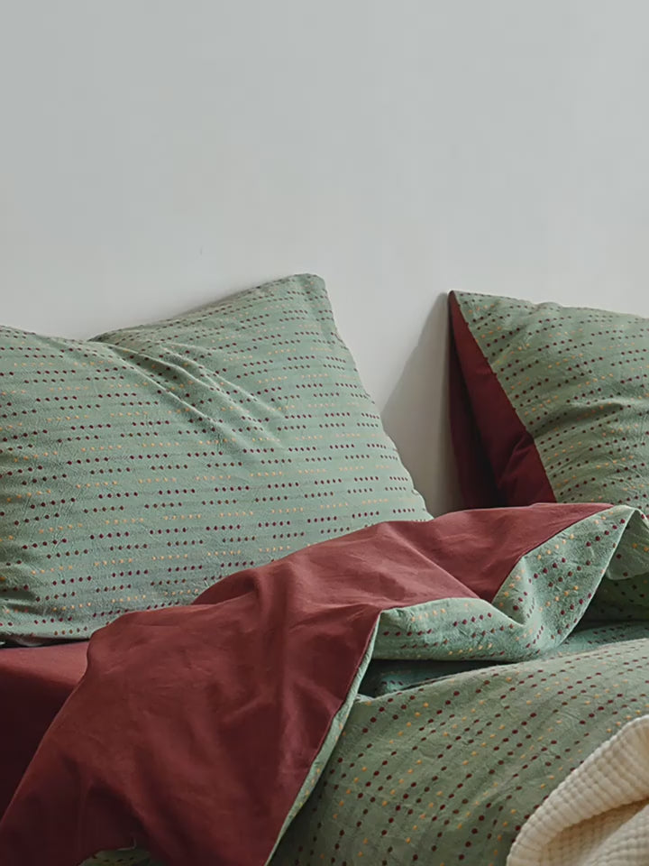 40s Premium All-Cotton Flat Suite: Includes Complimentary Mulberry Silk Insert